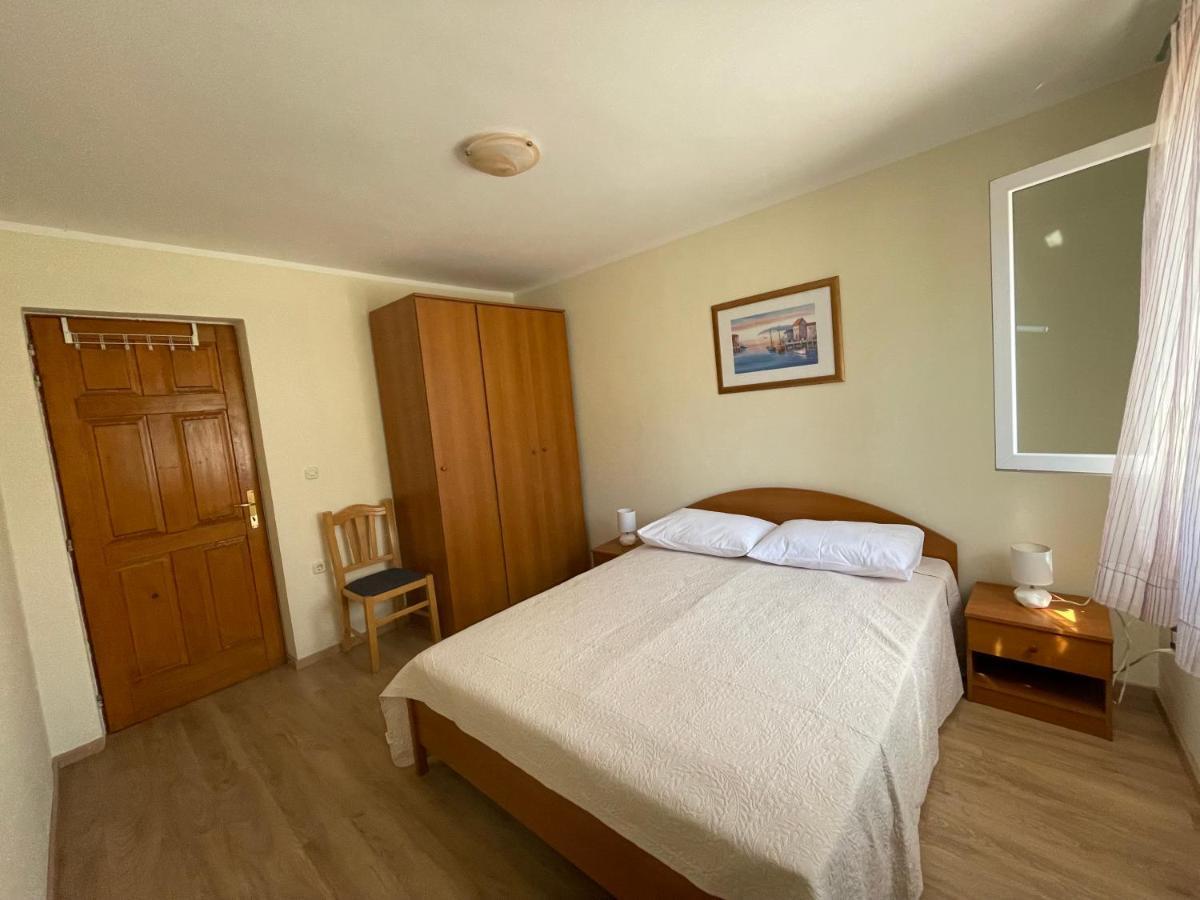 Apartament Arija